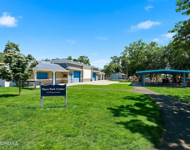 1519 Berkeley Avenue - Photo Thumbnail 41