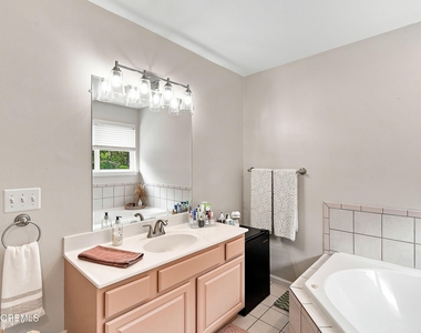 1519 Berkeley Avenue - Photo Thumbnail 16