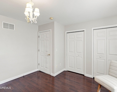 1519 Berkeley Avenue - Photo Thumbnail 19