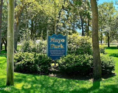 1519 Berkeley Avenue - Photo Thumbnail 47