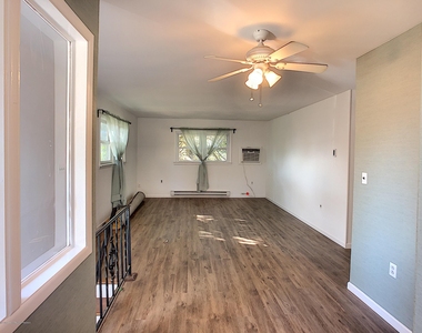 35 Portland Road - Photo Thumbnail 7