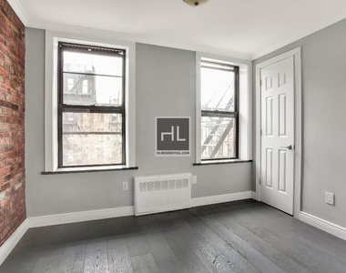 East 5 Street - Photo Thumbnail 1