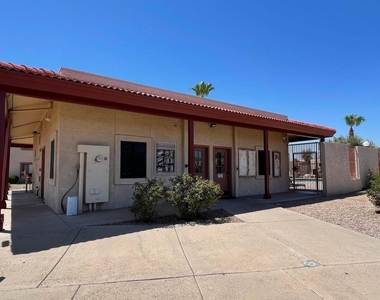 1440 N Idaho Road - Photo Thumbnail 6