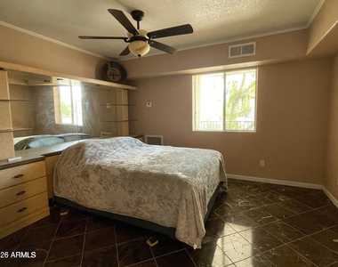 1440 N Idaho Road - Photo Thumbnail 4