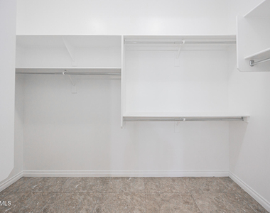 224 E Mead Drive - Photo Thumbnail 19