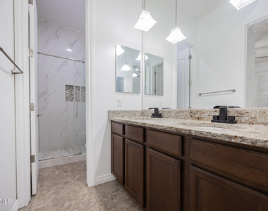 224 E Mead Drive - Photo Thumbnail 26