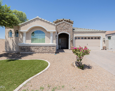 224 E Mead Drive - Photo Thumbnail 1