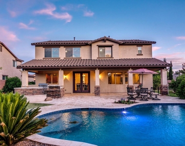 702 W San Carlos Way - Photo Thumbnail 13
