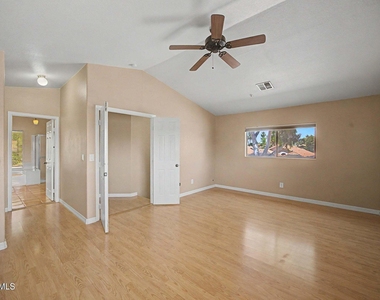 12790 N 89th Street - Photo Thumbnail 23
