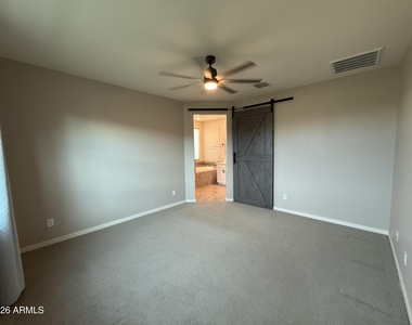 9458 E Thatcher Avenue - Photo Thumbnail 37