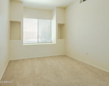 705 W Queen Creek Road - Photo Thumbnail 26