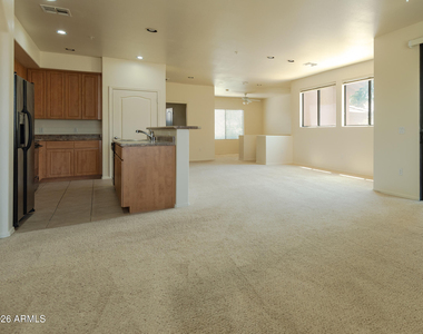 705 W Queen Creek Road - Photo Thumbnail 17