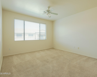 705 W Queen Creek Road - Photo Thumbnail 36