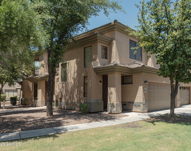 705 W Queen Creek Road - Photo Thumbnail 1