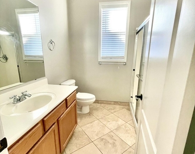 2289 E Aster Drive - Photo Thumbnail 11
