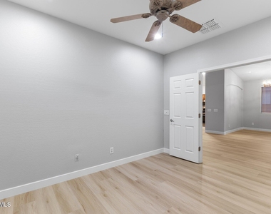 10361 W Foothill Drive - Photo Thumbnail 25