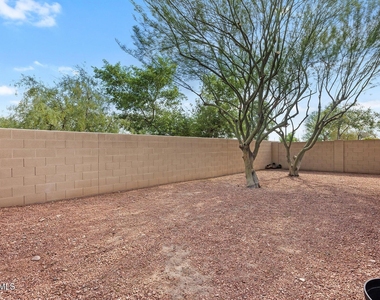 10361 W Foothill Drive - Photo Thumbnail 28