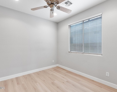 10361 W Foothill Drive - Photo Thumbnail 20