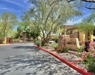 16801 N 94th Street - Photo Thumbnail 20