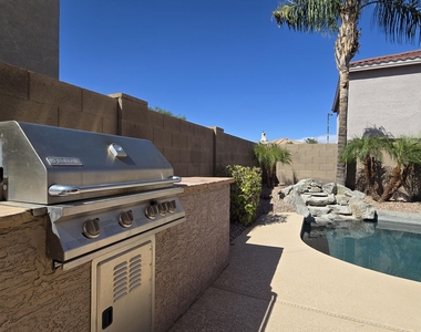 638 E Springfield Place - Photo Thumbnail 26