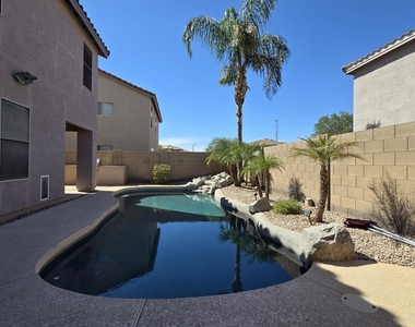 638 E Springfield Place - Photo Thumbnail 28