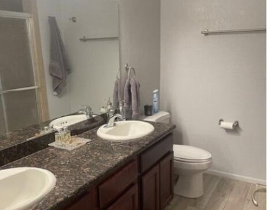 5122 E Shea Boulevard - Photo Thumbnail 14