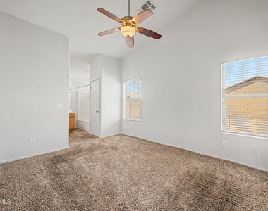 8904 W Edgemont Avenue - Photo Thumbnail 11
