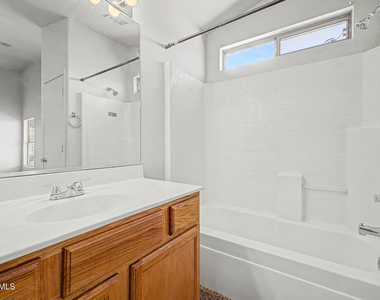 8904 W Edgemont Avenue - Photo Thumbnail 15