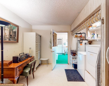 13242 W Kodiak Drive - Photo Thumbnail 19