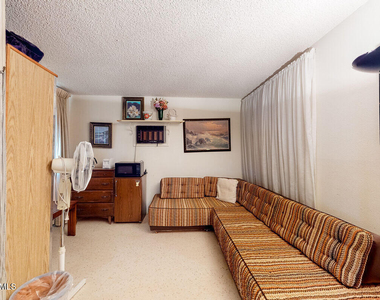 13242 W Kodiak Drive - Photo Thumbnail 18