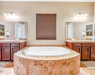 417 E Summerside Road - Photo Thumbnail 13