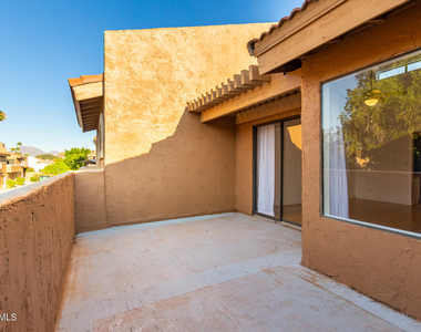 5640 E Bell Road - Photo Thumbnail 15