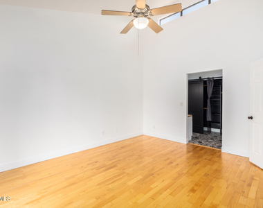 5640 E Bell Road - Photo Thumbnail 5