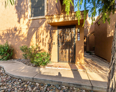 5640 E Bell Road - Photo Thumbnail 17