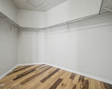 4113 W Lydia Lane - Photo Thumbnail 11