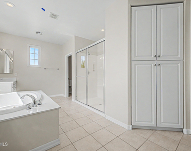 4113 W Lydia Lane - Photo Thumbnail 10