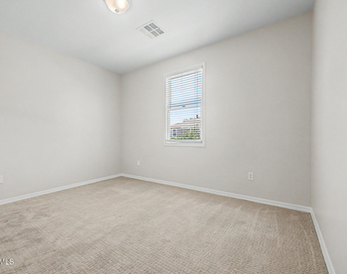 4113 W Lydia Lane - Photo Thumbnail 13