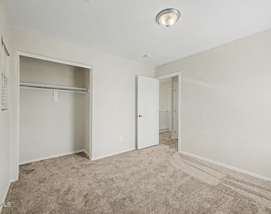 6451 W Branham Lane - Photo Thumbnail 16