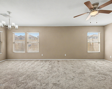 6451 W Branham Lane - Photo Thumbnail 4