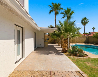 15221 N 42nd Place - Photo Thumbnail 49