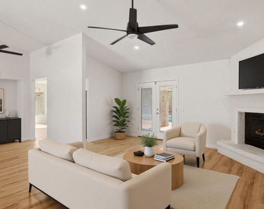 15221 N 42nd Place - Photo Thumbnail 25