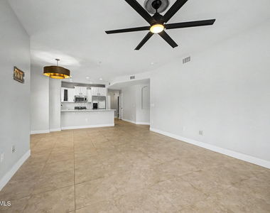 5350 E Deer Valley Drive - Photo Thumbnail 3