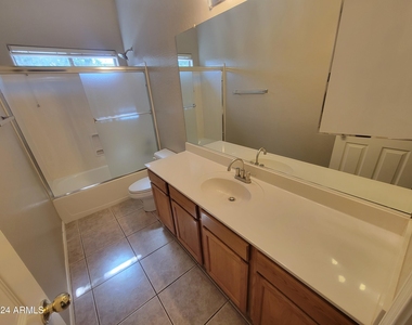 16965 W Lundberg Street - Photo Thumbnail 3