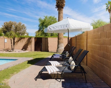 7536 E Coolidge Street - Photo Thumbnail 24