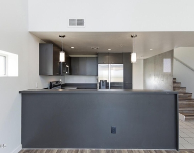 1111 W University Drive - Photo Thumbnail 10
