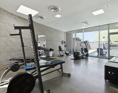 1111 W University Drive - Photo Thumbnail 37