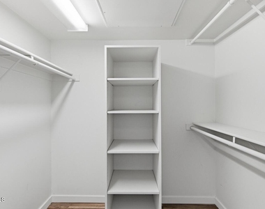 1111 W University Drive - Photo Thumbnail 21