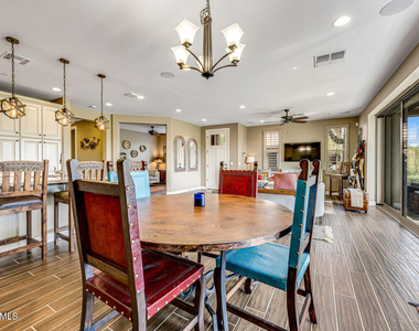 10260 E White Feather Lane - Photo Thumbnail 8
