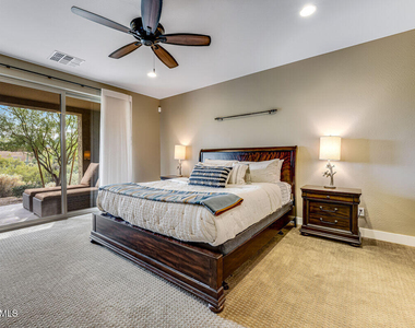 10260 E White Feather Lane - Photo Thumbnail 35