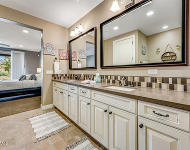 10260 E White Feather Lane - Photo Thumbnail 20